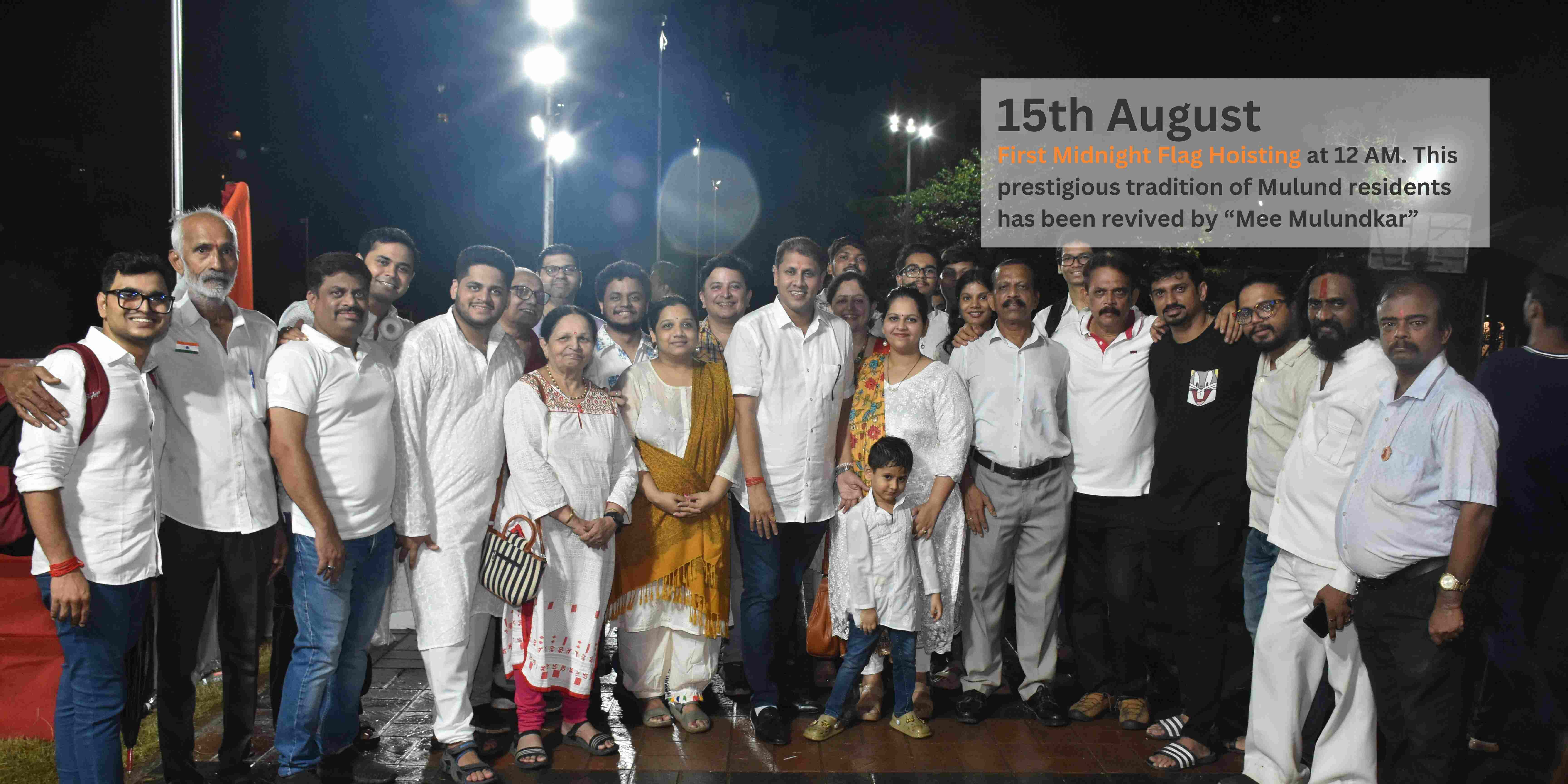 Mee Mulundkar 15th August - 1st Flag Hoisting at 12:05 AM (Veer Patni Honor, Republic Day Podcast Competition)